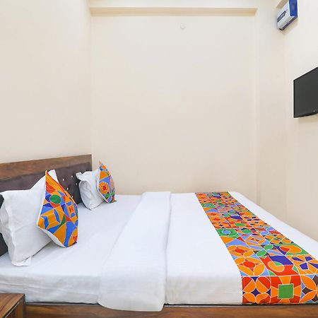 Fabhotel Rk Palace Ayodhya Zewnętrze zdjęcie