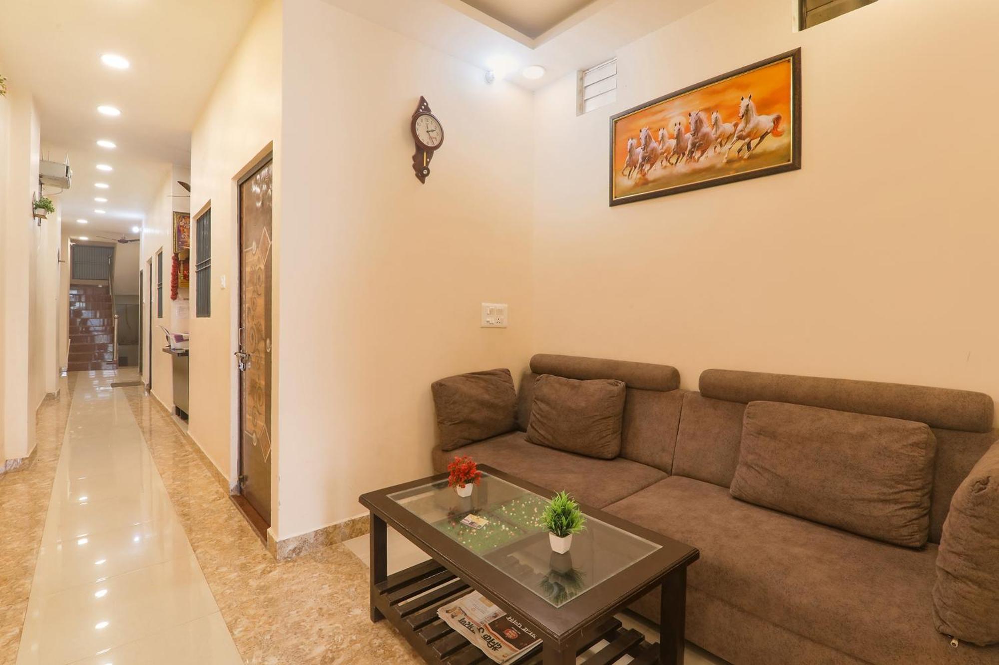 Fabhotel Rk Palace Ayodhya Zewnętrze zdjęcie